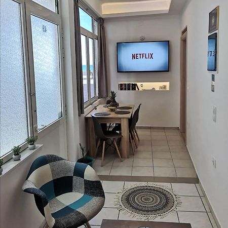Salty Alley Seaside Apartment Rethymno  ภายนอก รูปภาพ
