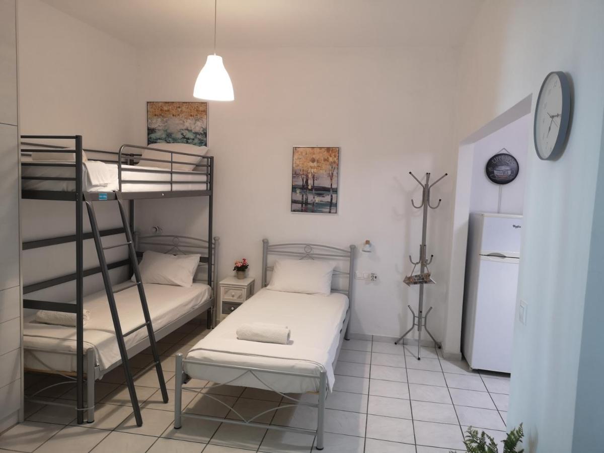 Salty Alley Seaside Apartment Rethymno  ภายนอก รูปภาพ