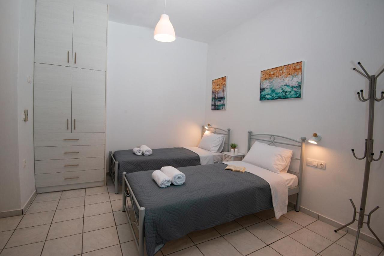 Salty Alley Seaside Apartment Rethymno  ภายนอก รูปภาพ