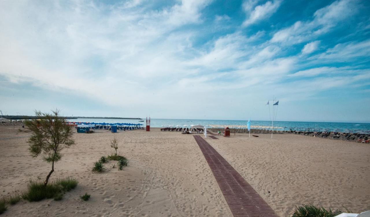 Salty Alley Seaside Apartment Rethymno  ภายนอก รูปภาพ