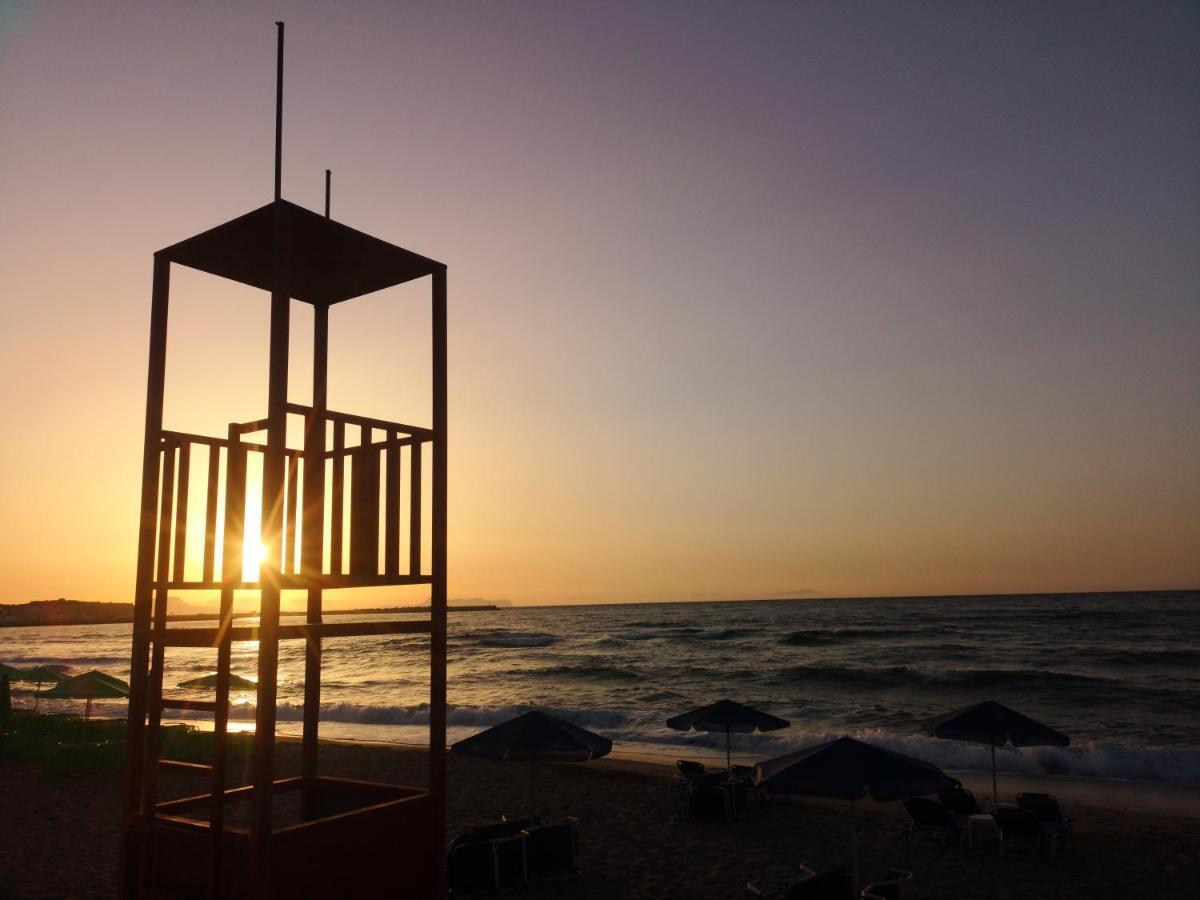 Salty Alley Seaside Apartment Rethymno  ภายนอก รูปภาพ